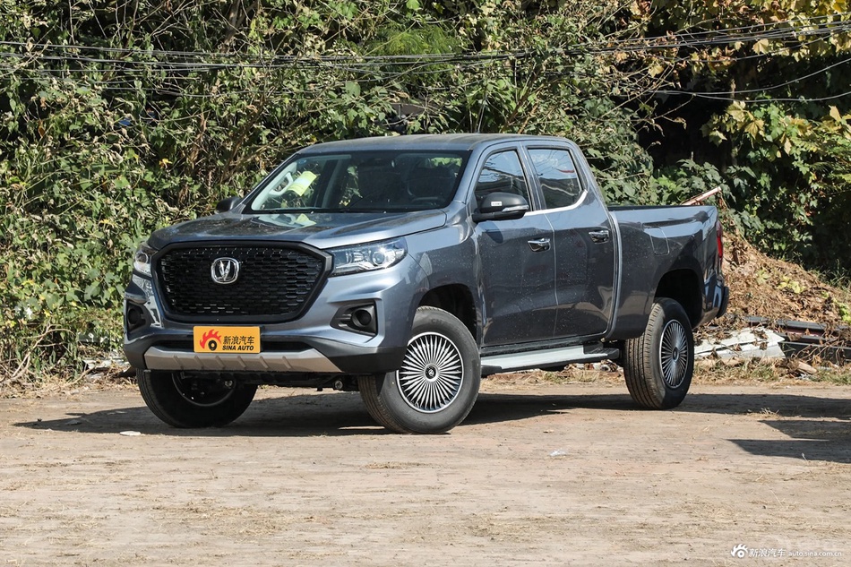 2023款长安F70蓝鲸版 2.0T汽油自动两驱创富型长轴