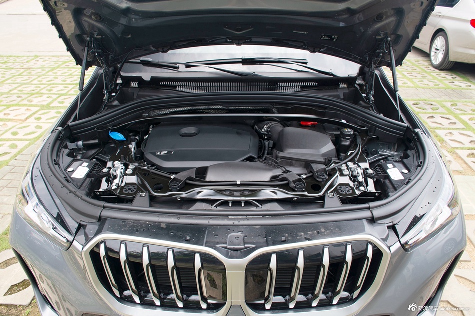 2024款宝马X1 xDrive25Li M运动套装
