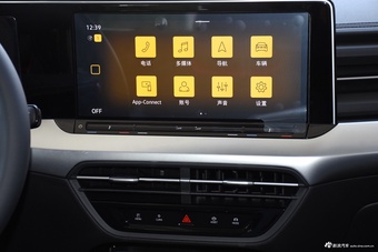 2025款凌渡L 280TSI DSG炫辣版