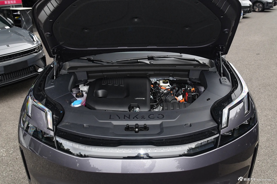 2023款领克08 220km 时间限量版