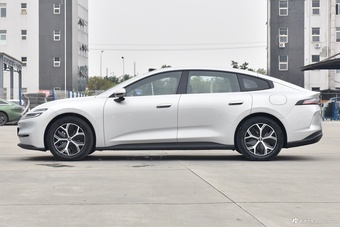 2026款长安启源A06 纯电版 630激光Ultra