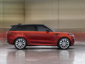 2026款揽胜运动 4.4 V8 TWENTY Edition 官图