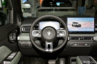 2026款宝骏悦也Plus 501km智尊版