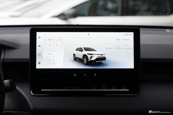 2026款卡罗拉锐放 2.0L 先锋版