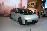 2023广州车展实拍：理想MEGA