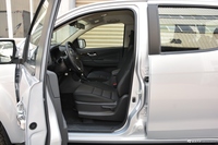 2020款五十铃D-MAX 1.9T自动四驱舒享型