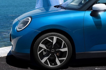 2025款电动MINI COOPER 海盐蓝 官图