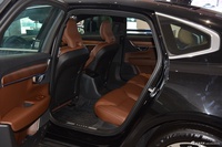 2025款沃尔沃S90混动 T8四驱长续航智逸豪华版