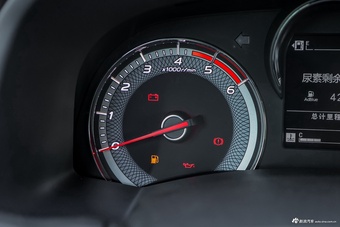 2024款瑞迈 2.8T 柴油 两驱舒适型 长轴