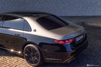 2027款迈巴赫S 580 4MATIC Night Series官图