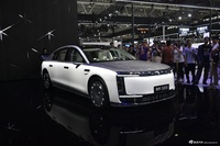 2025款尊界S800增程 4座