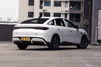 2025款海豹06 EV 470KM尊荣型