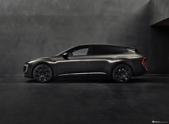 2025款奥迪E5 Sportback 386kW