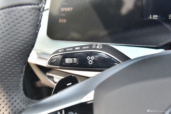 2026款MG7 2.0T自动 Trophy+ 超级运动版