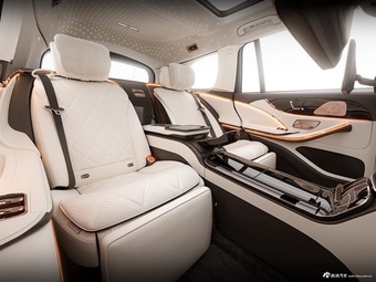 2024款巴菲特600 3.0T 4MATIC官图