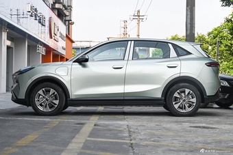 2025款悦意03 565km 畅享版