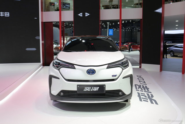 奕泽IZOA EV
