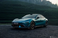 2025款小米SU7 Ultra鹦鹉绿