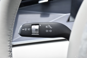 2025款汉L DM-i 200KM激光雷达旗舰型