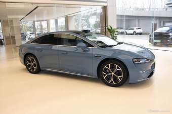 2025款智界S7 Max