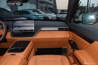 2025款eπ008 210Max增程版 5座