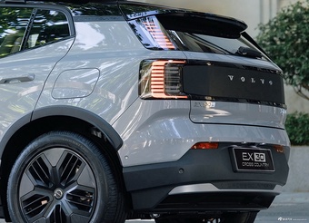 2026款沃尔沃EX30 CrossCountry 双电机四驱高性能版Ultra官图