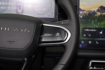 2025款风云T9 120 长续航版旗舰型 7座 磷酸铁锂