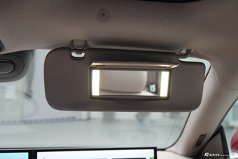 2025款智己L6 四驱性能版