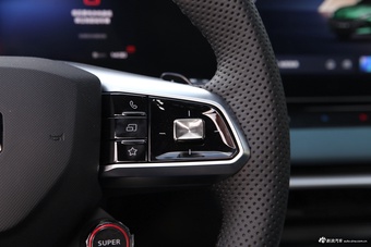 2026款MG7 1.5T 300 DCT优雅版