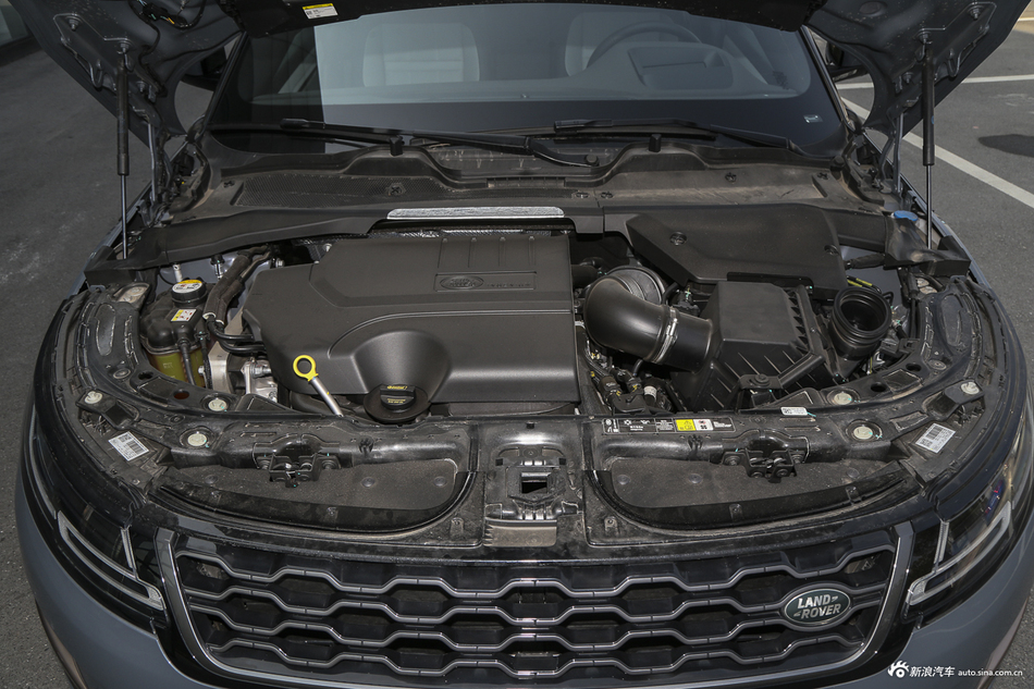 2020款揽胜极光R-DYNAMIC SE运动科技版 