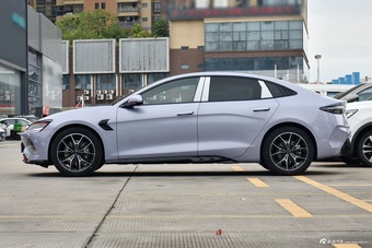 2025款海豹 智驾版 650智驾版