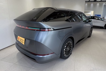 2026款小鹏X9 增程版 1602 Ultra