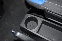 2023款智蓝精灵E7 纯电动厢式运输车 平顶2座 宁德时代