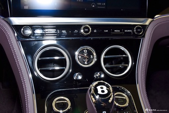 2024款欧陆 4.0T GT V8 雅度版