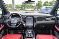 2022款SWM斯威G05 PRO 1.5T DCT豪华型 7座