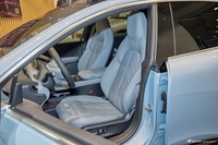2025款蔚来ET5T 75kWh Touring