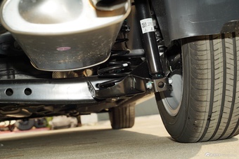 2026款MG5 180DVVT 全球豪华版