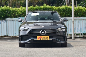 2025款奔驰C级 改款 C 260 L 运动版