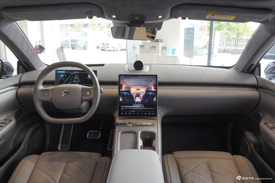 2024款蔚来ET7 100kWh 行政签名版