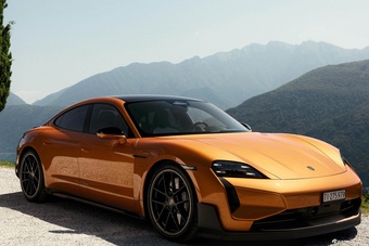 2026款Taycan Turbo GT Sonderwunsch 官图
