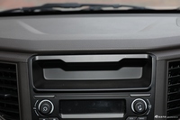 2021款五菱宏光V 1.5L手动劲取版封窗车LAR