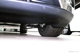 2025款Model Y L 长续航全轮驱动版