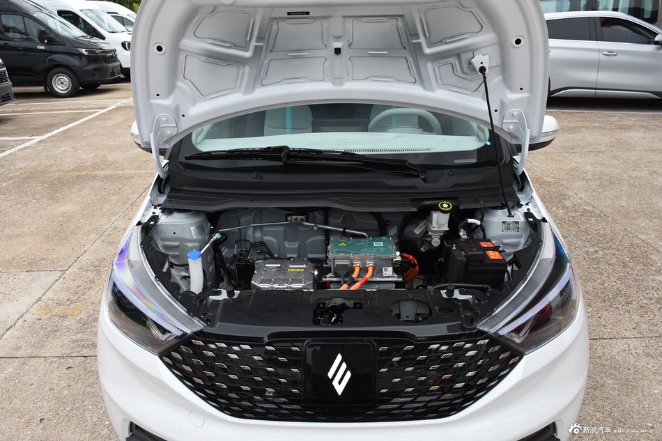 2024款易至EV3 330KM青春舒适型