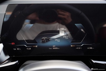 2025款宝马iX1 eDrive25L X设计套装