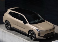 2025款沃尔沃XC70插电 高配版 官图