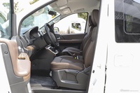 2022款菱智PLUS 旅行版 2.0L 手动豪华型 7座