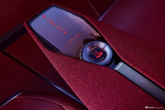 2026款Elevated Velocity 官图