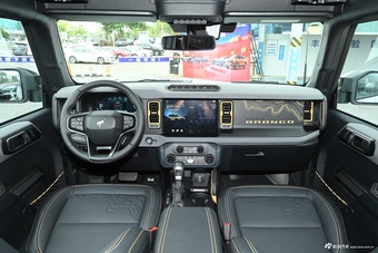 2025款福特烈马 2.3T 大沙丘限量定制版