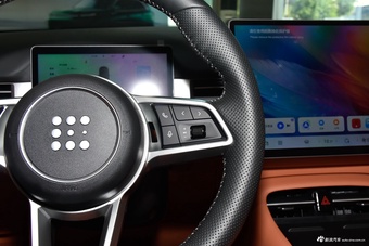 2026款蓝电E5 PLUS 165km 长续航先享版Max 7座