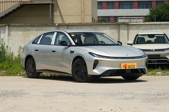 2026款极狐贝塔S3 535 PLUS换电版